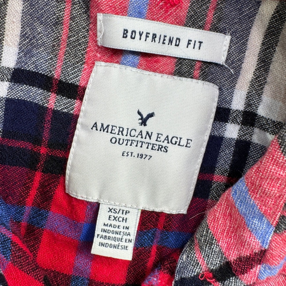 American Eagle Plaid Shirt Women XS Red Boyfriend Fit Flannel Button Up Soft - Picture 6 of 10